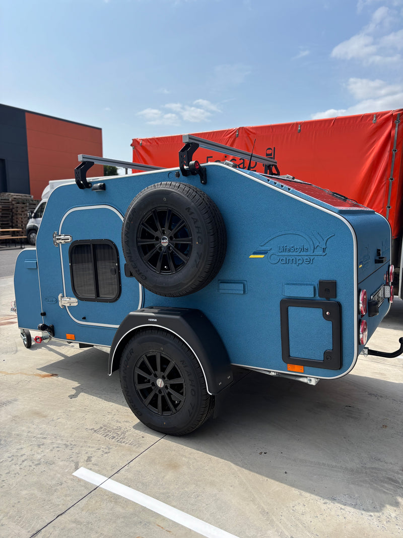 Mini-caravane X-Line LifeStyleCamper livrée en France